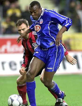 也让队员们 也让队员们